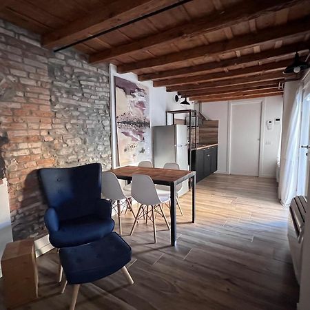 Ferienwohnung Borgovivo Il Tuo Loft In Centro Citta Bergamo Exterior foto