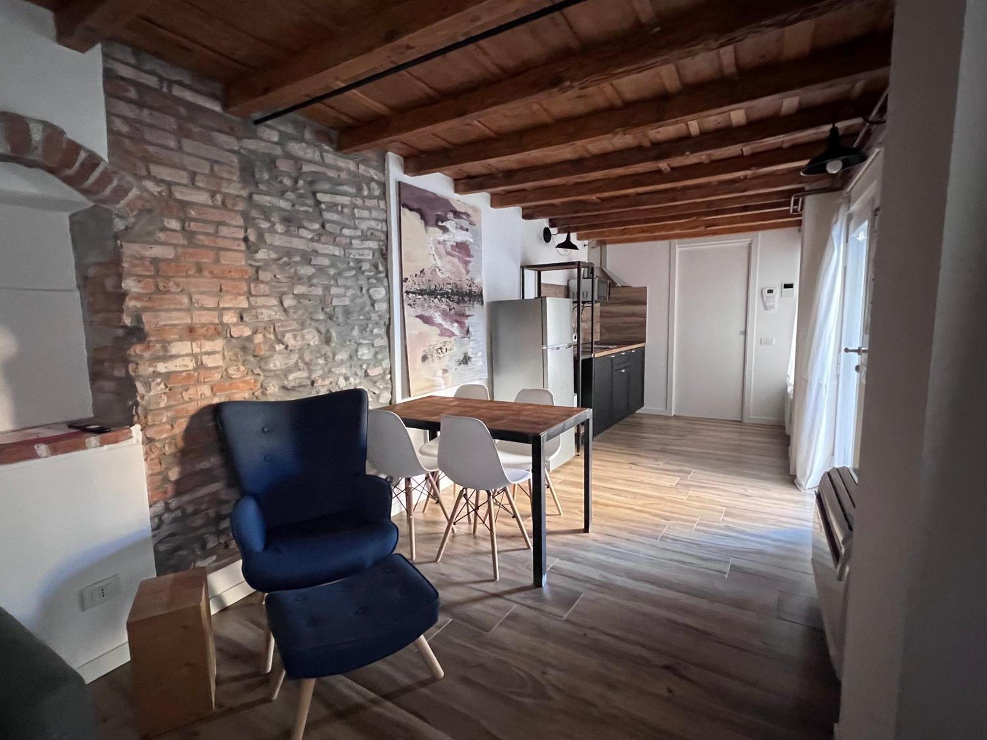 Ferienwohnung Borgovivo Il Tuo Loft In Centro Citta Bergamo Exterior foto