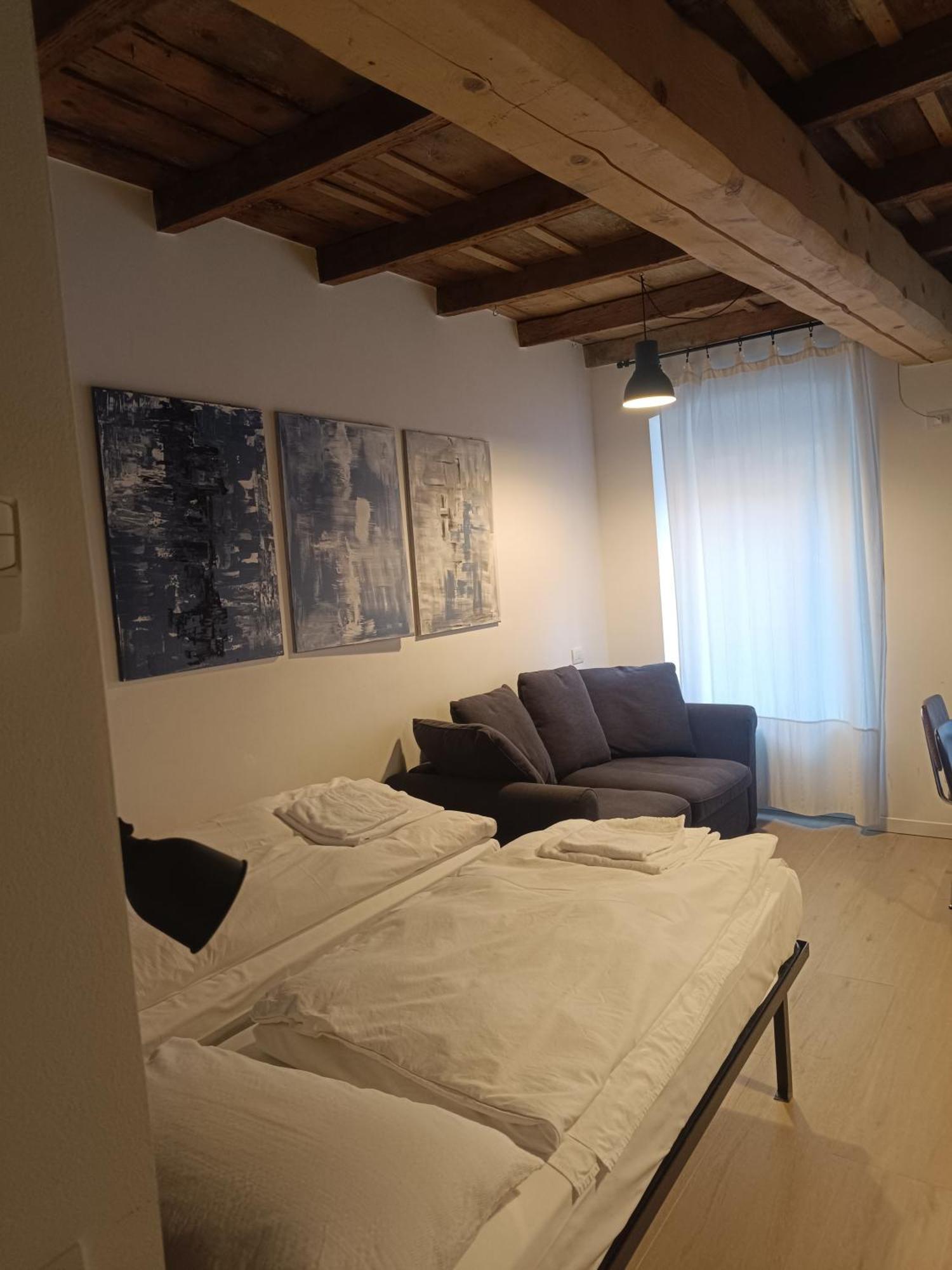 Ferienwohnung Borgovivo Il Tuo Loft In Centro Citta Bergamo Exterior foto